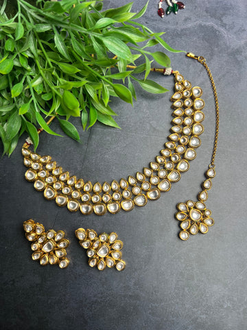 Image of 3 Line Kundan Choker Set