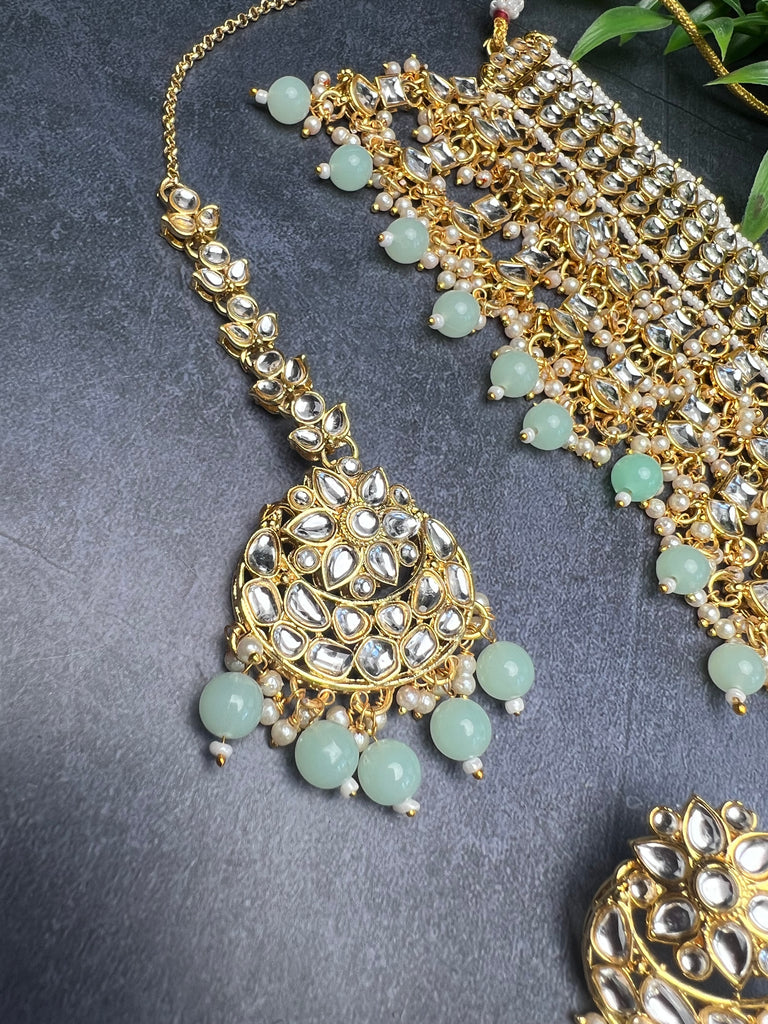 Kundan Mint Dangle Choker Set