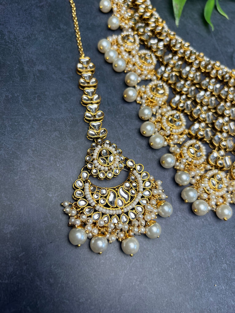 V Shaped Kundan Necklace Set