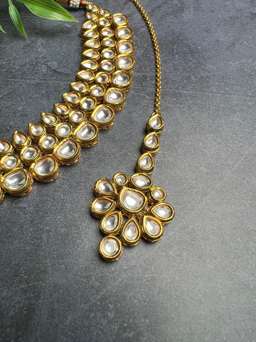 Image of 3 Line Kundan Choker Set