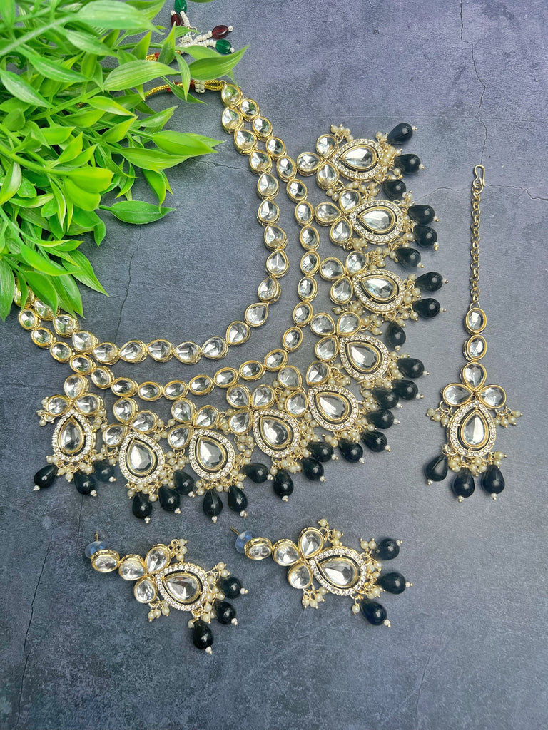 Kundan Choker Set