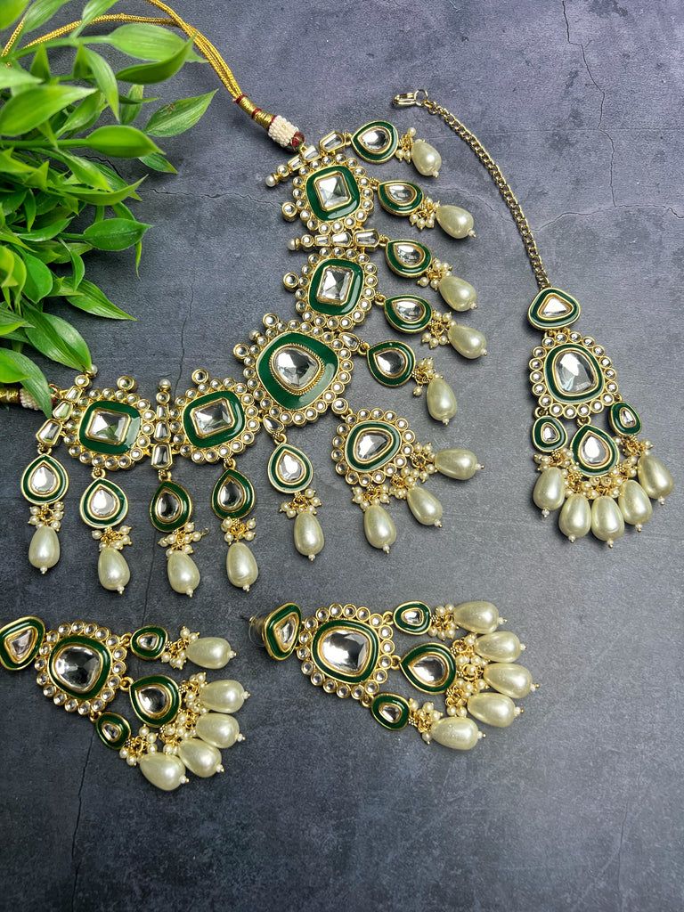 Kundan Choker Set - 2 Colours