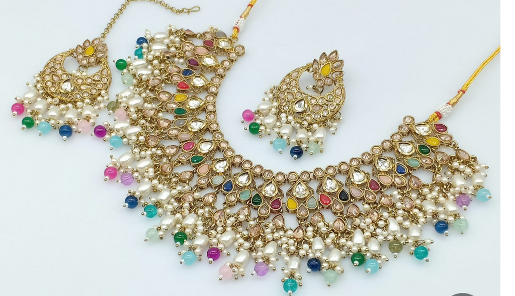 Multi-Colour Choker Set
