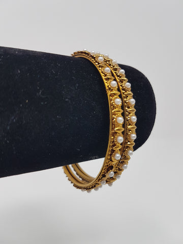 Image of Simple Pearl Kara