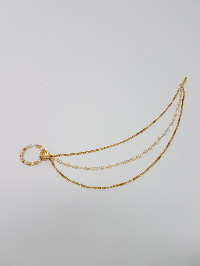 Small 3 Layered Pearl Clip-on Nath