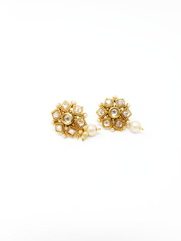 Image of Polki Studs With Moti