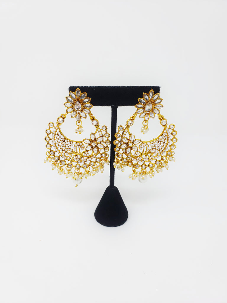 Moti Detailed Earrings - Gold & Clear