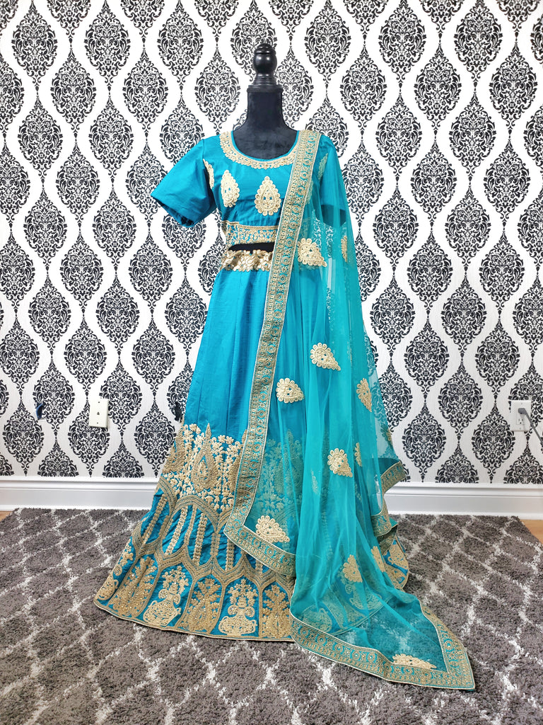 Ferozi Lehenga