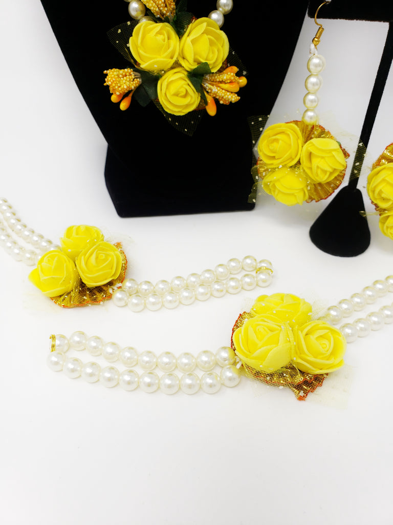 Yellow Flower Jewelry Set