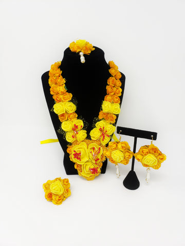 Image of Yellow Rose Jewelry Set