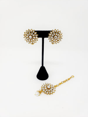 Kundan Studs & Tikka