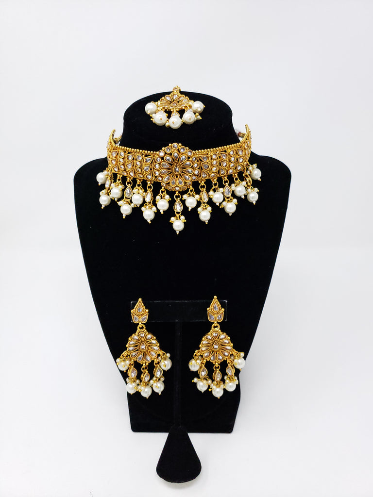 Gold Toned Polki Collar Choker Set