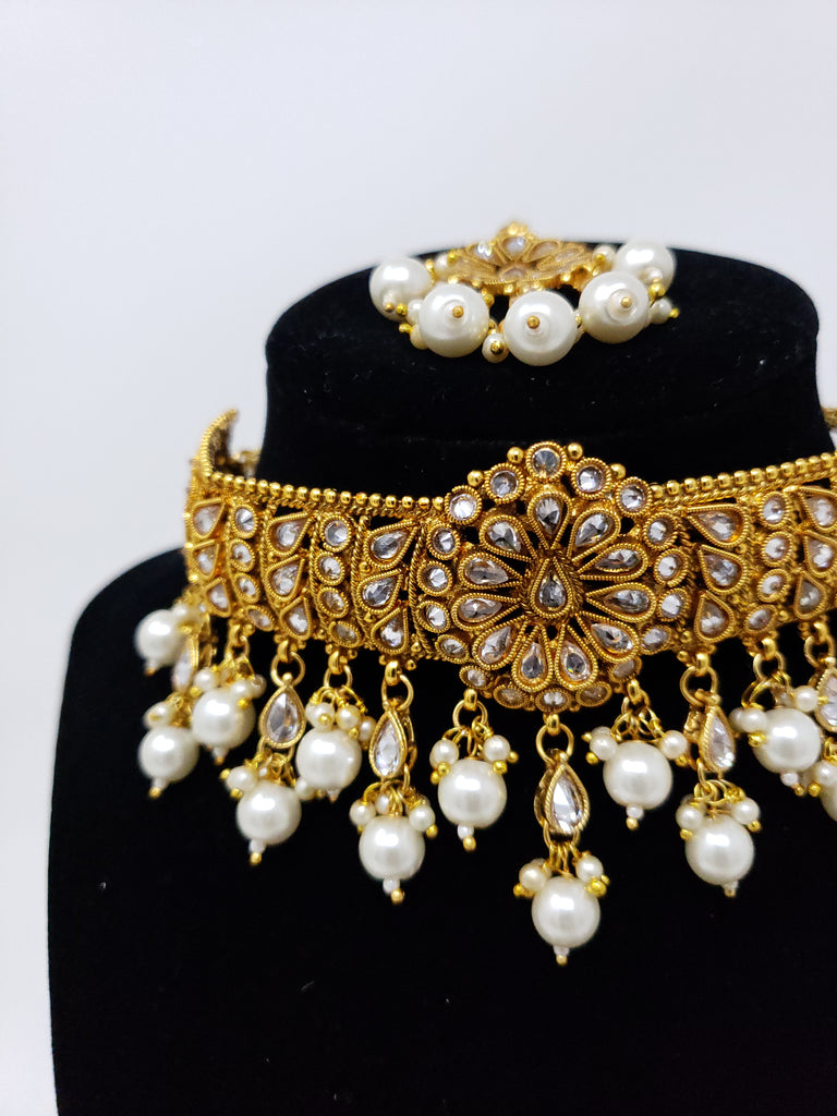 Gold Toned Polki Collar Choker Set