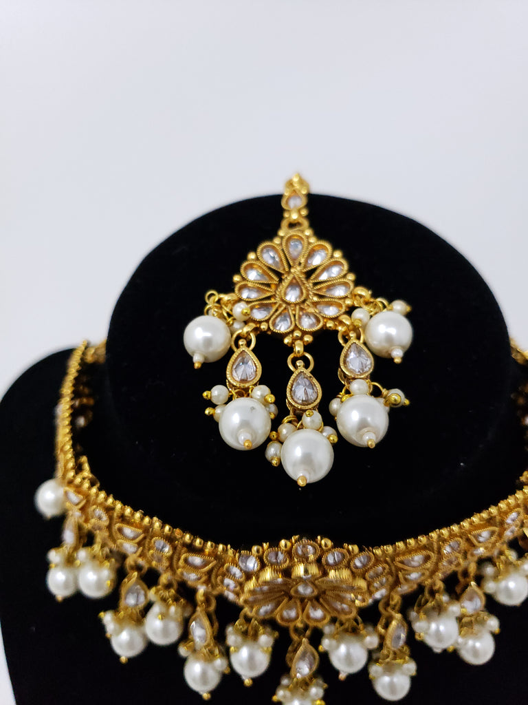 Gold Toned Polki Collar Choker Set