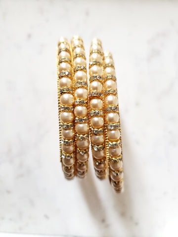 Image of Cream Moti Kara Set