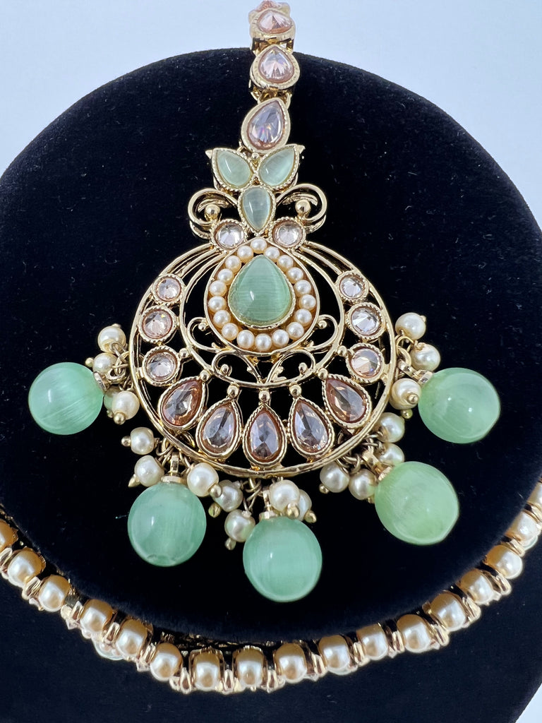 Teardrop Mint Polki Choker Set