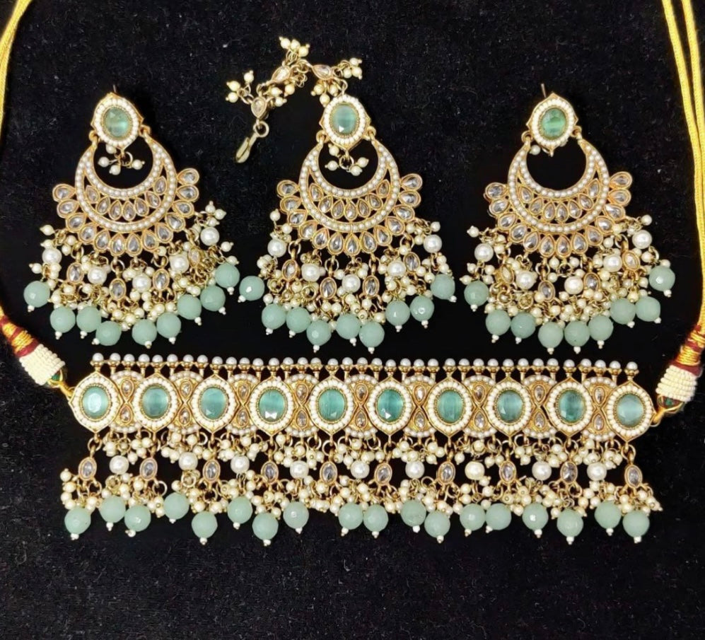 Oversized Mint Polki Choker Set