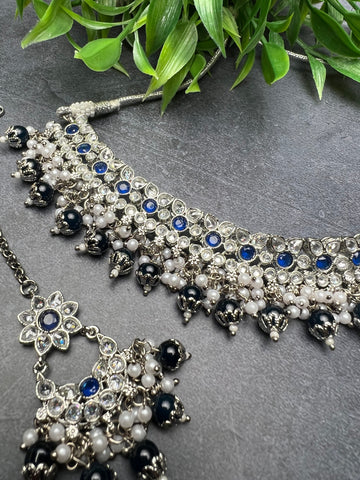 Image of Blue And Silver Polki Choker Set