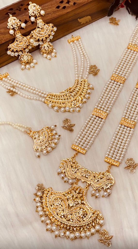 Jadau Choker and Haar Set