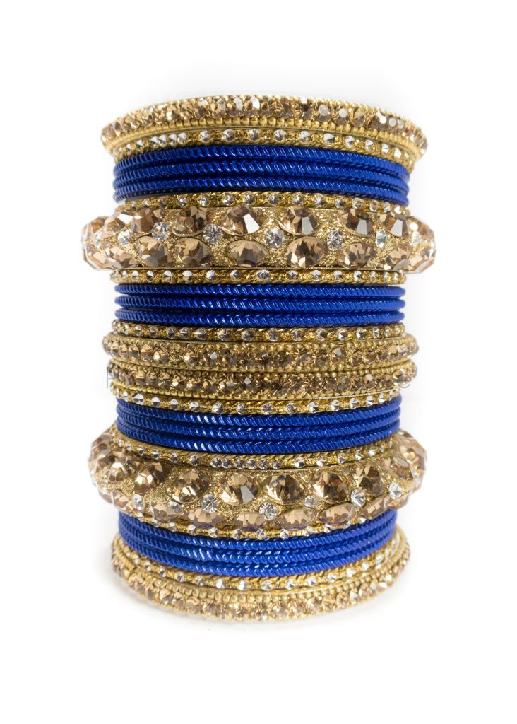 Nikki Bangles