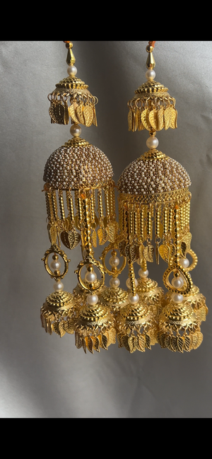 Gold-toned Leaf Kaleeray