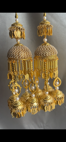 Image of Gold-toned Leaf Kaleeray