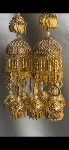 Image of Gold-toned Leaf Kaleeray