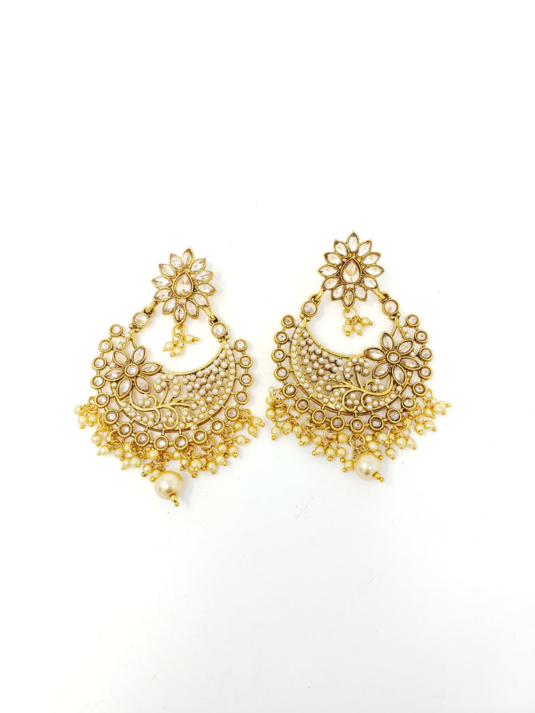 Moti Detailed Earrings - Gold & Clear
