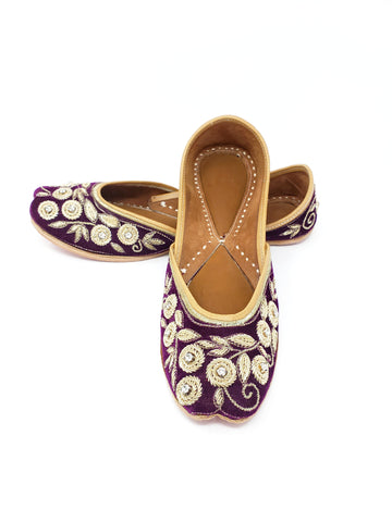 Image of Purple Jutti with Gold Details