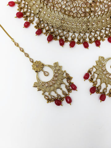 Antique Bridal Set With Maroon Pearls