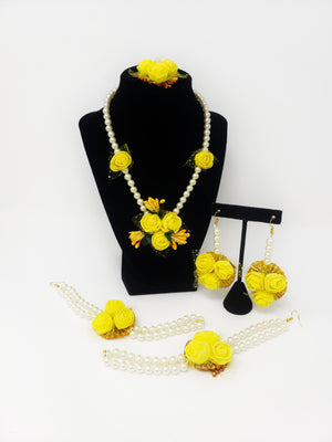 Yellow Flower Jewelry Set