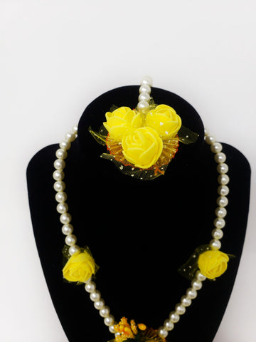 Image of Yellow Flower Jewelry Set