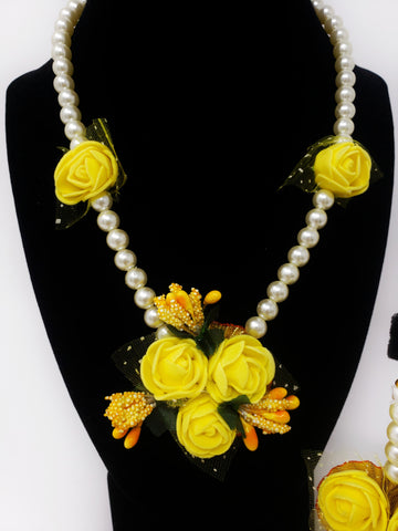 Image of Yellow Flower Jewelry Set