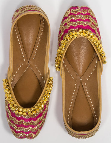 Image of Pink Ghungroo Women's Punjabi Jutti Accessories