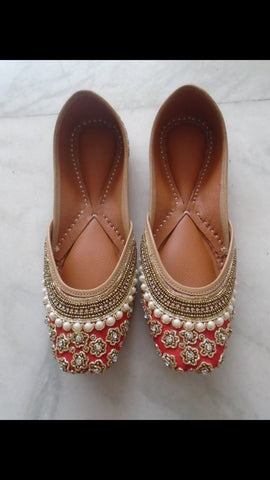 Image of Red Jutti with Pearls