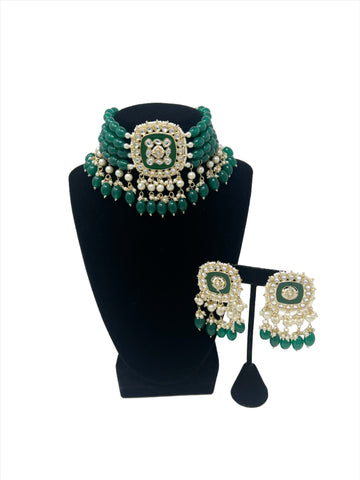 Emerald Green Collar Set